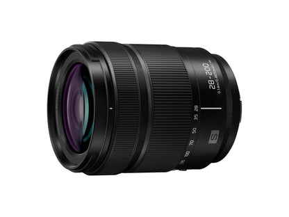 Panasonic LUMIX S 28-200mm F4-7.1 Macro O.I.S.